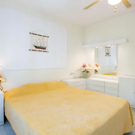 Apartamento Carihuela *
